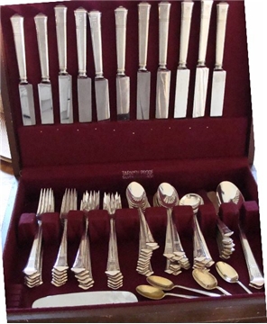 WINDHAM FLATWARE SET